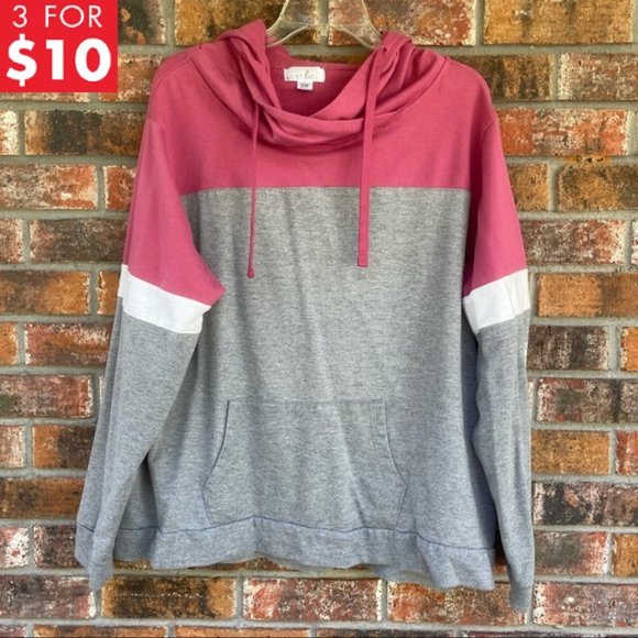 just be Tops - ❤️‍🔥3 For $10❤️‍🔥 💜REPOSH💜 Plus Size Hoodie
